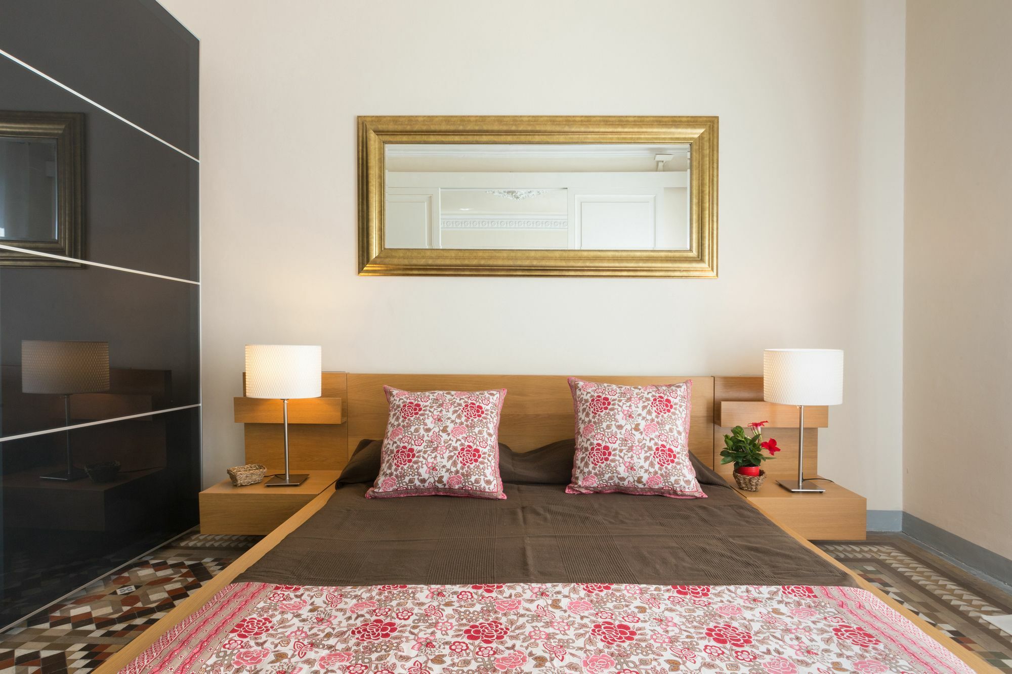 Montaber Apartment - Gran Via - Rocafort Барселона Экстерьер фото